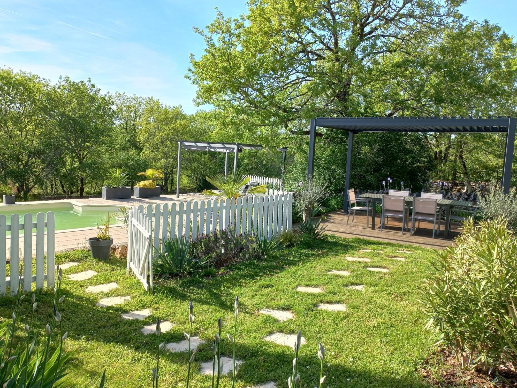 Maison De Campagne Avec Piscine Beduer Экстерьер фото
